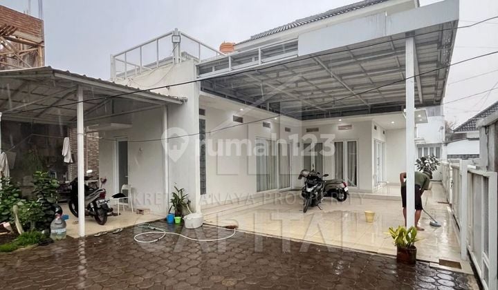 Rumah Unfurnished dengan Akses Tol Cisundawu di Dalam Cluster Sumedang