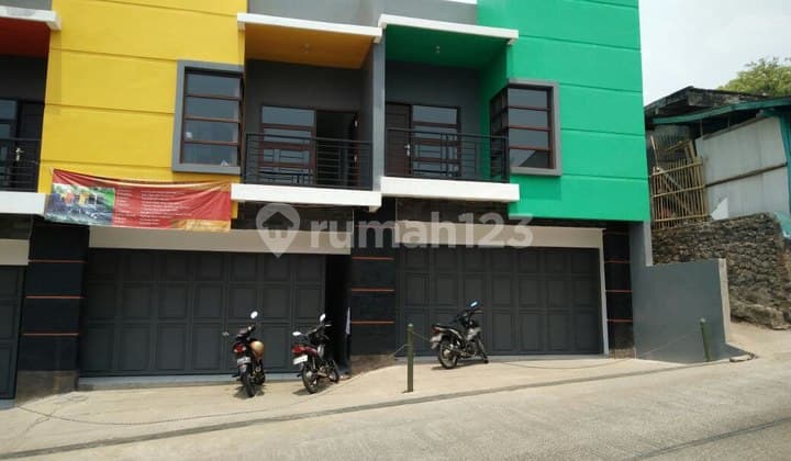 Dijual ruko siap pakai area cijambe ujung berung. Murah..