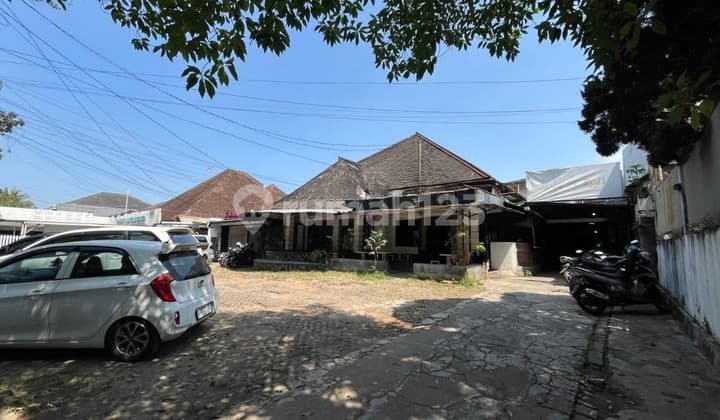 Dijual Rumah Bangunan Belanda Supratman Raya Kota Bandung