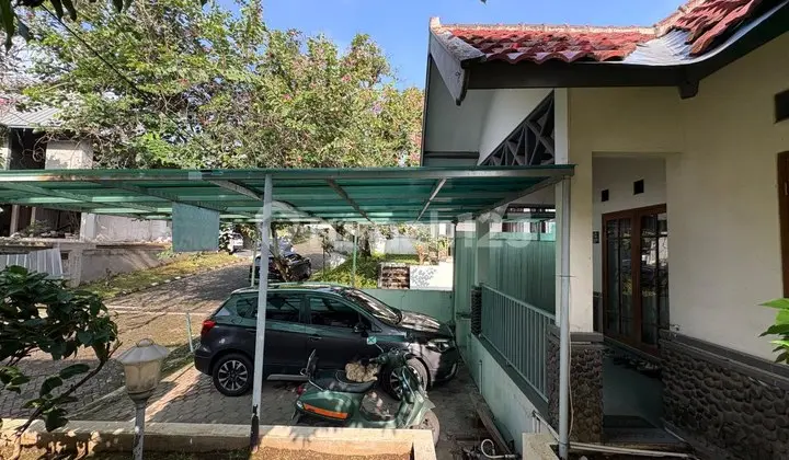 Di Jual Rumah Asri Konsep Taman Komplek Tamansari Bukit Bandung Kota Bandung