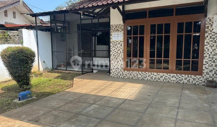 Rumah Strategis Area Ciumbuleuit. 50 Meter Dr Rs Salamun