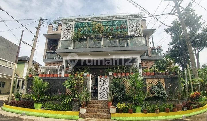 Rumah Mewah Dalam Komplek Buahbatu Regency Bandung