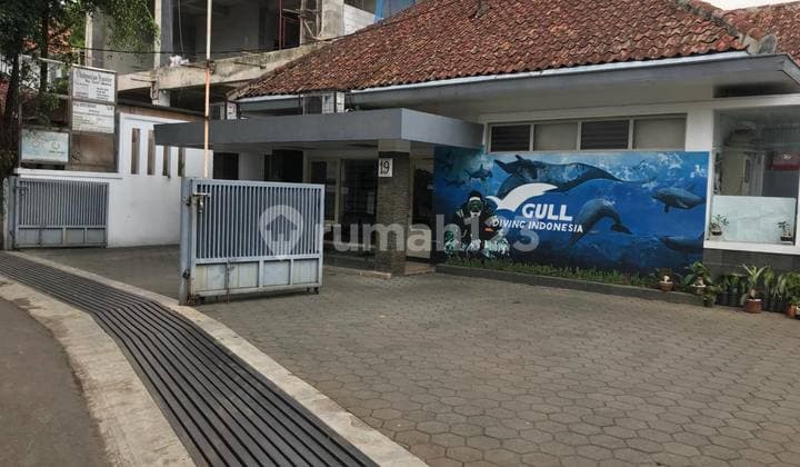 Rumah Area Cihapit, Sayap Riau Martadinata, Kota Bandung