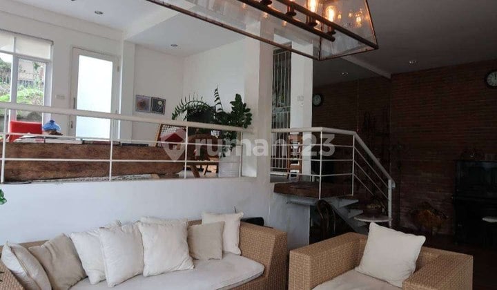 Rumah residential dalam komplek dago teahouse