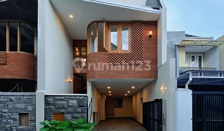 Modern Tropical 3-Story New House in Cipinang Rawamangun with Freehold Title