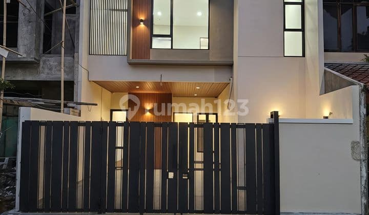 Rumah Baru Dalam Komplek di Rawamangun Pulo Asem Jakarta Timur