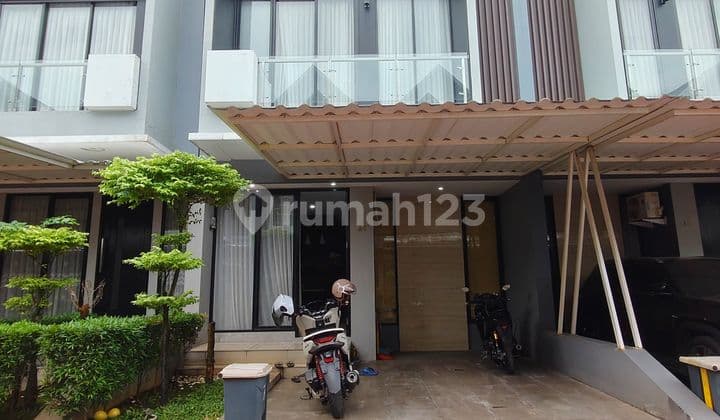 Rumah Bagus Siap Huni Terawat Dalam Cluster 2 Lantai di Cilangkap