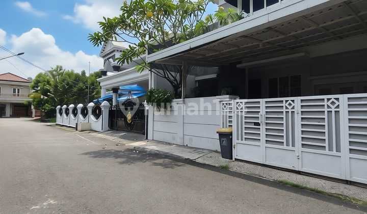 Rumah Bagus Siap Huni 2 Lantai Kokoh Dalm Komplek di Pondok Klapa