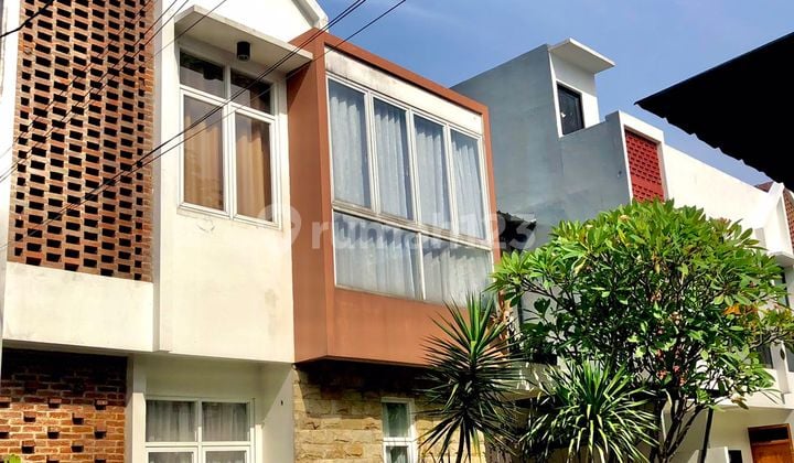 Rumah Second Bagus Siap Huni Terawat Dalam Cluster di Kalisari