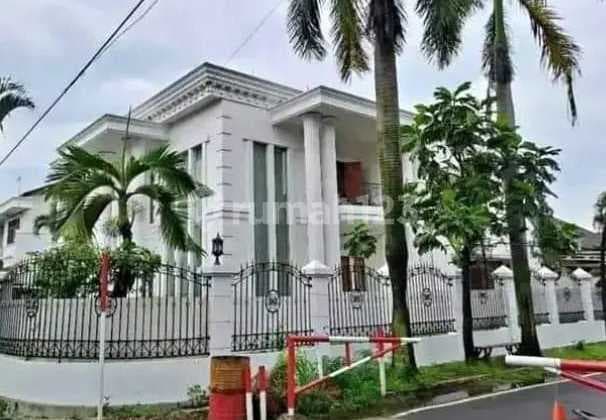 Dijual Rumah Mewah Siap Huni Strategis di Duren Sawit Jkarta Tmur