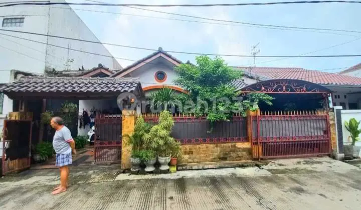 Dijual Rumah Murah 1 Lantai Strategis Dalam Komplek di Bintara