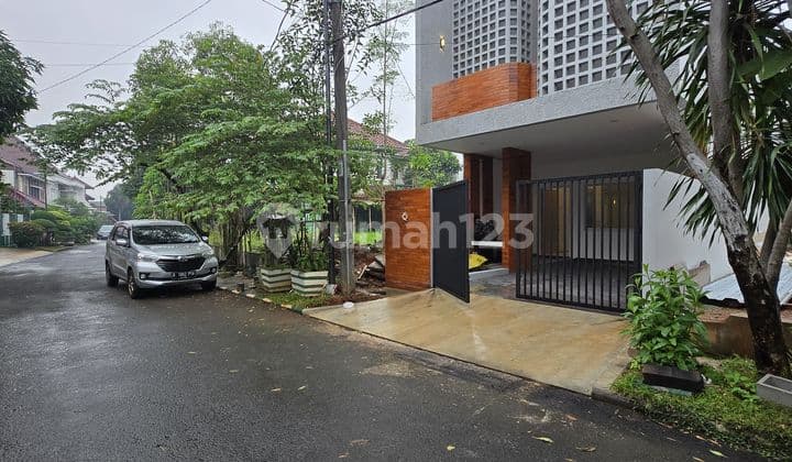 Turun Harga Rumah Modern Dalam Komplek Billymoon Pondok Kelapa