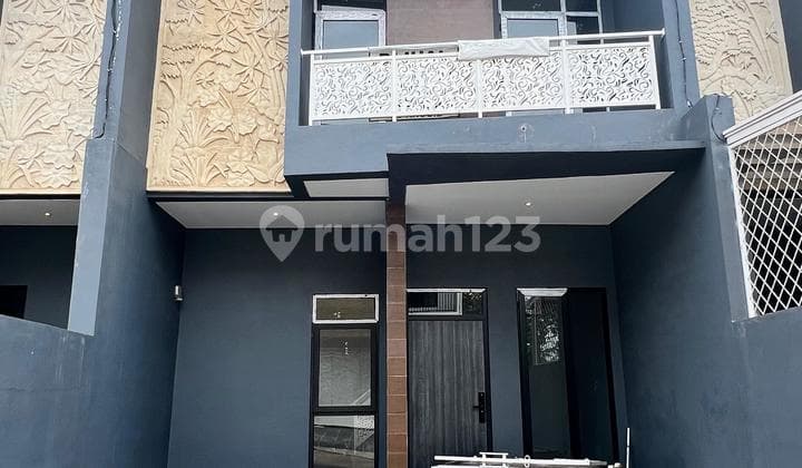 Rumah mewah dsain bali modern siap huni dekat ke tol di jtibening