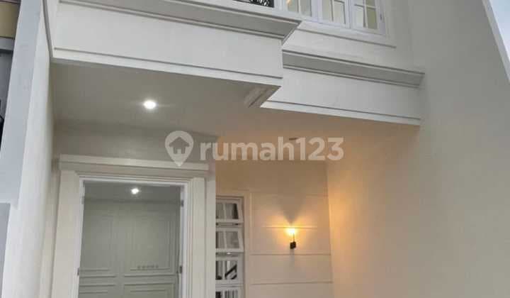 Rumah Mewah Murah Siap Huni 2 Lantai Strategis di Setu Cipayung