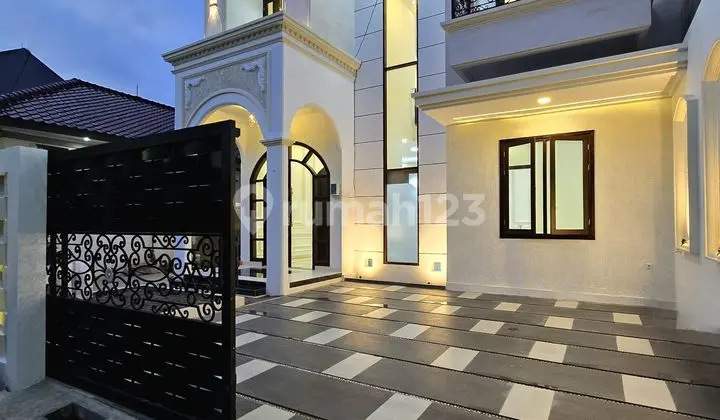 Rumah Baru Mewah dalam Komplek di Pondok Kelapa Jakarta Timur