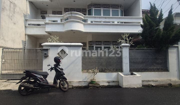 Rumah Second Siap Huni Dalam Komplek Bebas Banjir di Duren Sawit