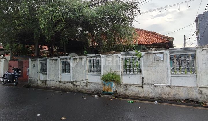 Rumah Murah Hitung Tanah Posisi hook dI Ciracas JAKARTA TIMUR.