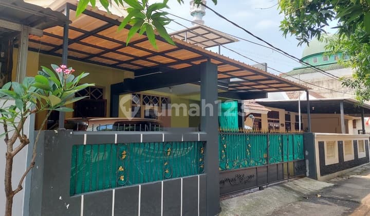 Rumah Siap Huni 1,5 Lantai Dalam Komplek Kav.dki di Pondok Kelapa