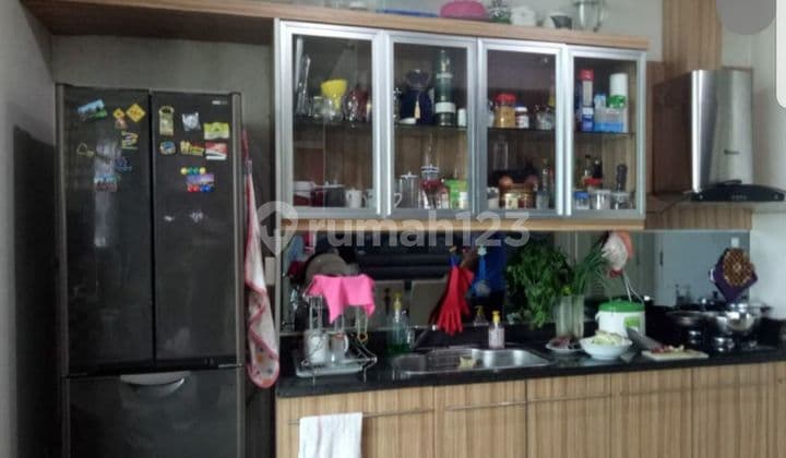 Apartemen Kuningan Place Lantai Sedang 2 BR, Full Furnished