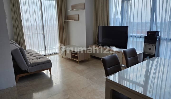 Veranda Puri 2-Bedroom Apartment, Corner Unit, 2 View City