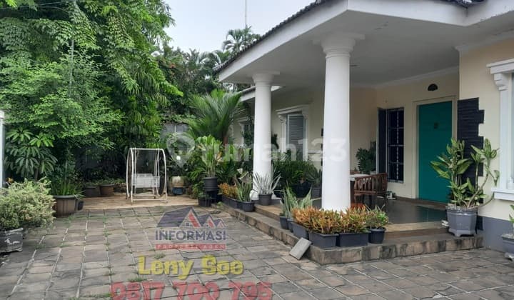 Rumah 1 Lantai Dg Lebar 21 M Lokasi Dekat Pusat Bisnis Dan Keramaian