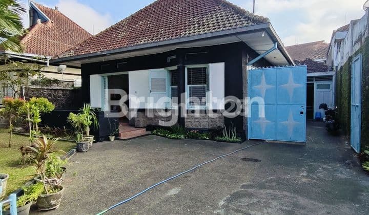 Rumah pusat kota area Jl merapi Ijen oro oro dowo kota malang