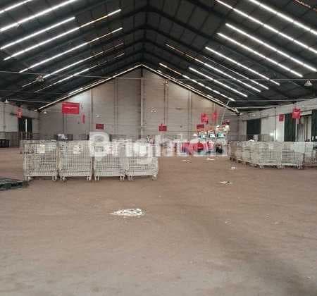 Warehouse Access to Sawojajar Toll Road, Malang City