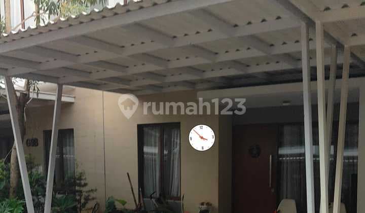 Here is the English translation:
Furnished House in Premier Estate 2 Jatimelati Bekasi