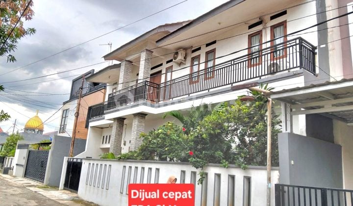 Rumah 2 Lantai Siap Huni di Jatiwaringin Bekasi