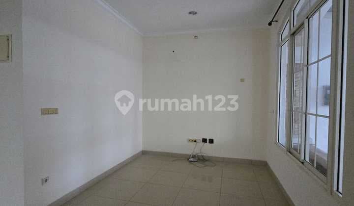 Di Sewakan Rumah 2Lt Minimalist Modern Dalam Cluster- Green Lake City - Tangerang