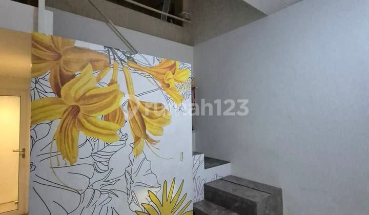 Rumah Bagus Siap Huni di Tabebuya BSD City Nego Strategis