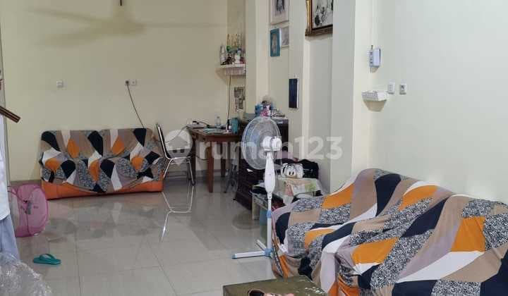 Rumah 2 Lantai di Kosambi Baru Jakarta Barat Lokasi Strategis