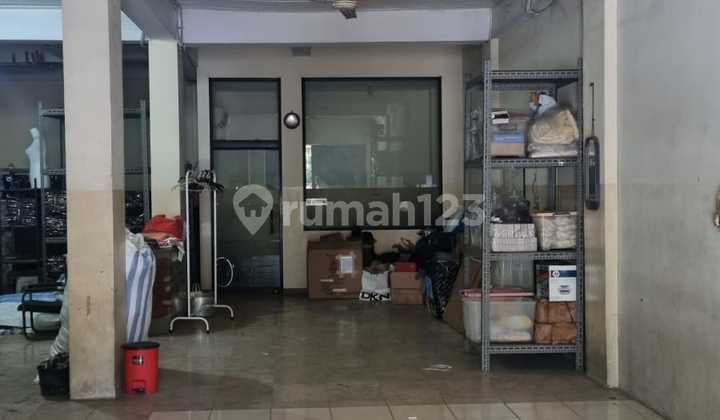 Ruko 4 Lantai di Jl Fakhrudin Jakarta Pusat Lokasi Strategis