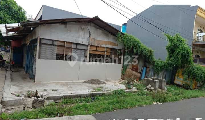 Empty Lot inside Housing, good price, rarely available.