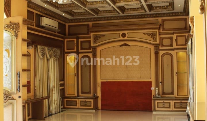 Rumah Mewah 3Lt. Rapi Dan Terawat di Kelapa Gading