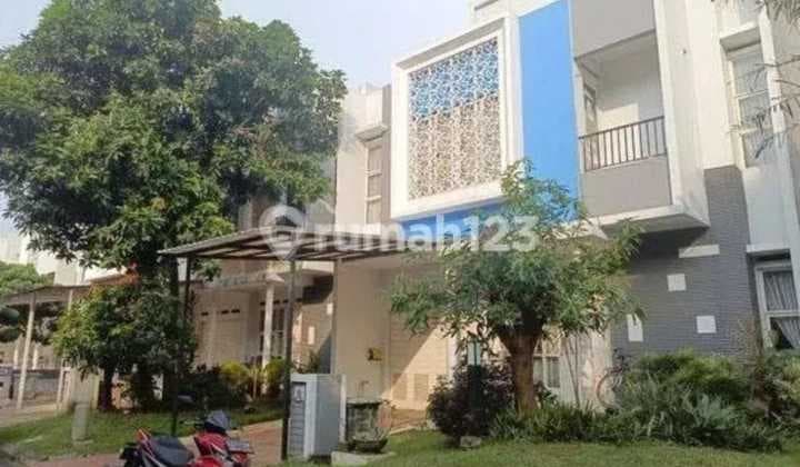 Rumah (2Lt) Minimalis Modern,cantik dan terawat di Summarecon,Gading Serpong