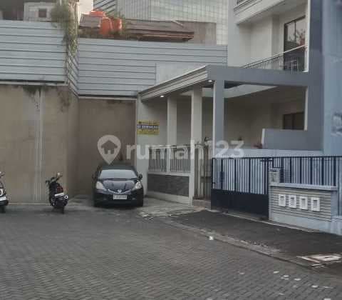 Rumah 2lt Minimalis modern dalam Komplek Puri Media,siap huni,sudah rapi dan bersih.