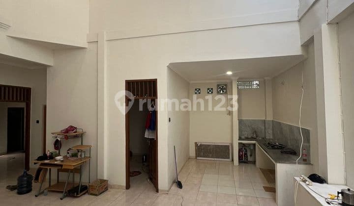 Rumah Bagus 2 Lantai di Graha Raya Cluster Dahlia