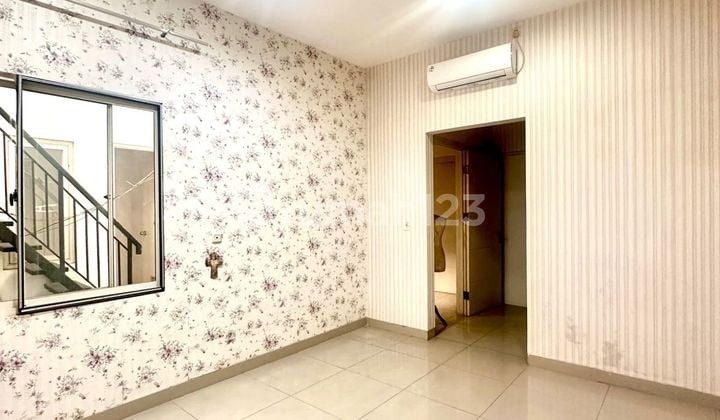 Rumah Siap Huni di Cluster West Coast Amerika Green Lake City