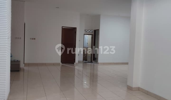 Spacious, Neat, Citra 3 House for Rent in Kalideres, West Jakarta.