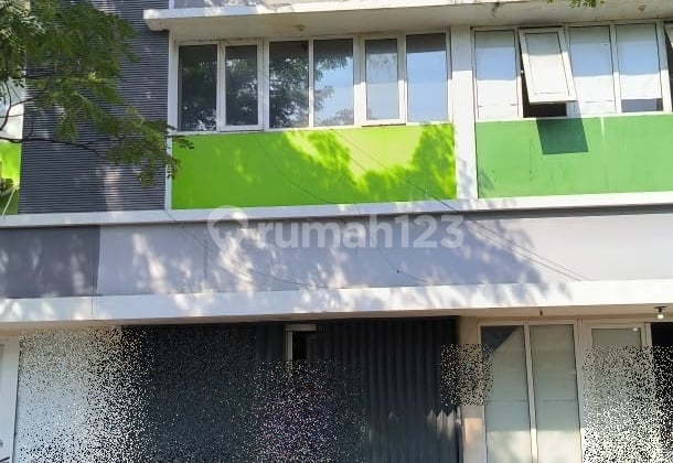 Ruko 3 Lantai di The Green Court Jakarta Barat Lokasi Strategis Ruko 3 Lantai di The Green Court Jakarta Barat Lokasi Strategis