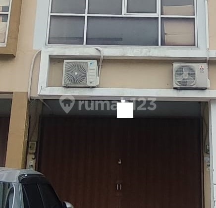 Ruko Palm Crown Taman Surya Jakarta Barat 3 Lantai Strategis Ruko Palm Crown Taman Surya Jakarta Barat 3 Lantai Strategis