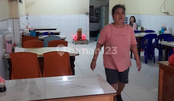 Shop House in Villa Taman Bandara Tangerang, 2 Floors Ready to Use