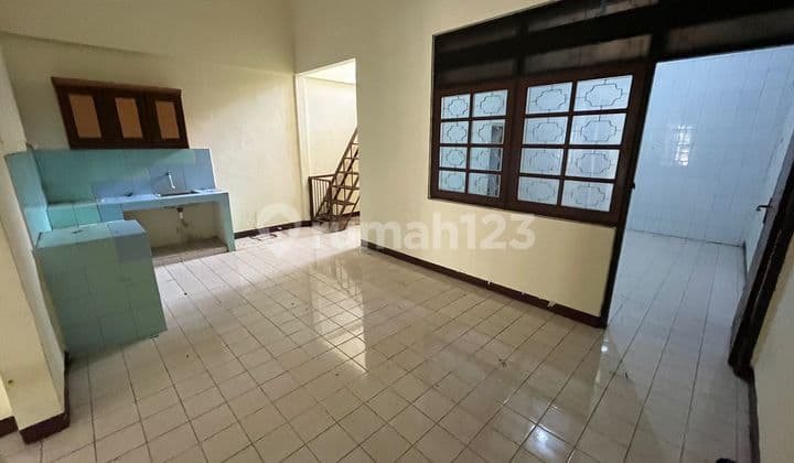 For sale Kosambi Baru 1-story house. West Jakarta.