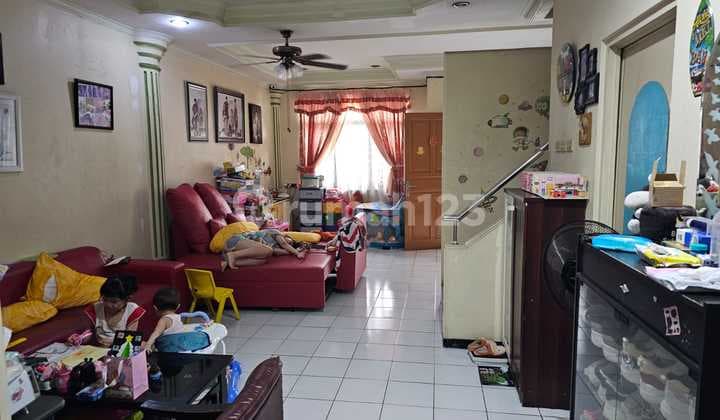 Ready-to-Occupy House in Palem Lestari, West Jakarta, Already 2 Floors