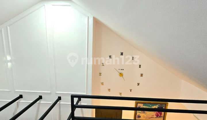 Modern Semi-Furnished Residence in Taman Palem - Strategic & Comfortable Location