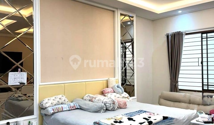 Rumah Bagus di Green Lake City Cluster Asia