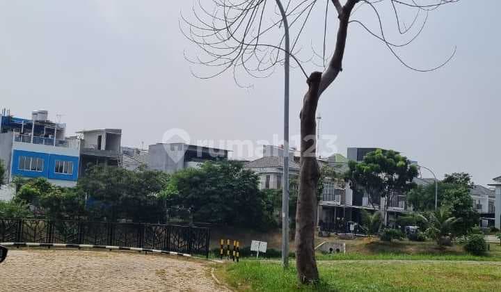 Jarang Ada, Exclusive Tanah di Green Lake City Cluster Ebony, Dekat Akses Tol, Strategis