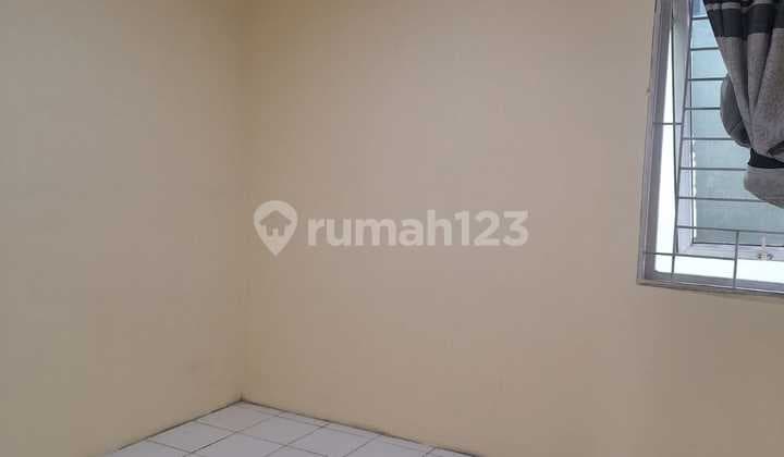 Rumah 2 Lantai SHM di Golden Palm Residences, bisa Nego!