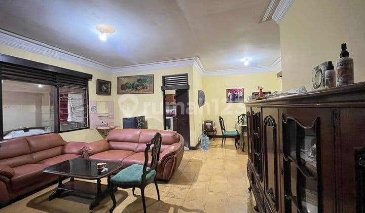 Residential House in Johar Baru Central Jakarta Strategic Location